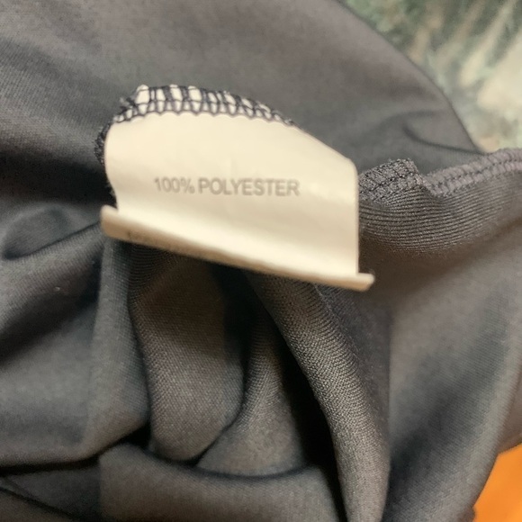 Sport-tek long sleeved tee, size M - Picture 5 of 5